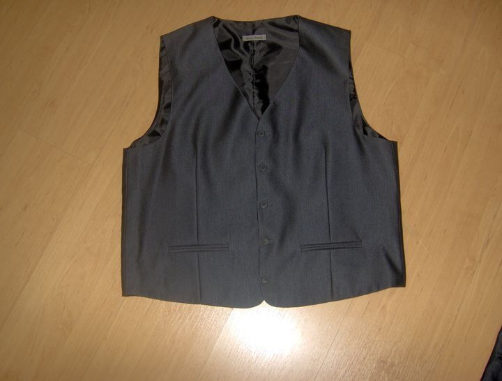 Doris Simon garnitur 3 cz. jak nowy r. 52