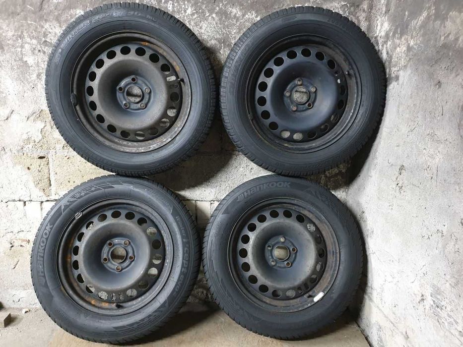Felgi stalowe koła Opel Astra R16 5x105 opony zimowe 205/60R16
