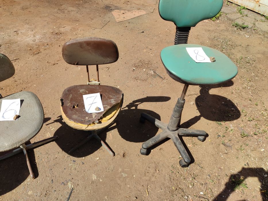 Продам вращающийся стул для мастерской,гаража