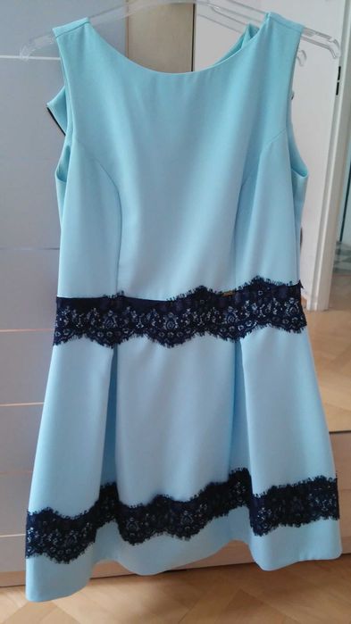 Sukienka wizytowa przed kolano r. 38 (komunia, chrzest, wesele)