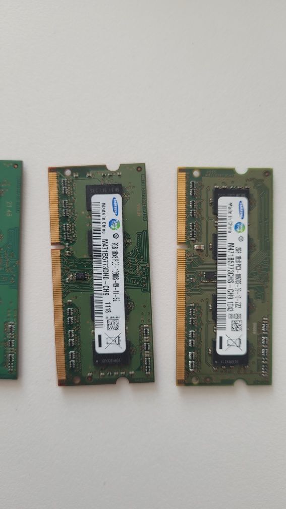 Ddr3 laptopowe SODIMM 4x 2gb - cena za wszystkie