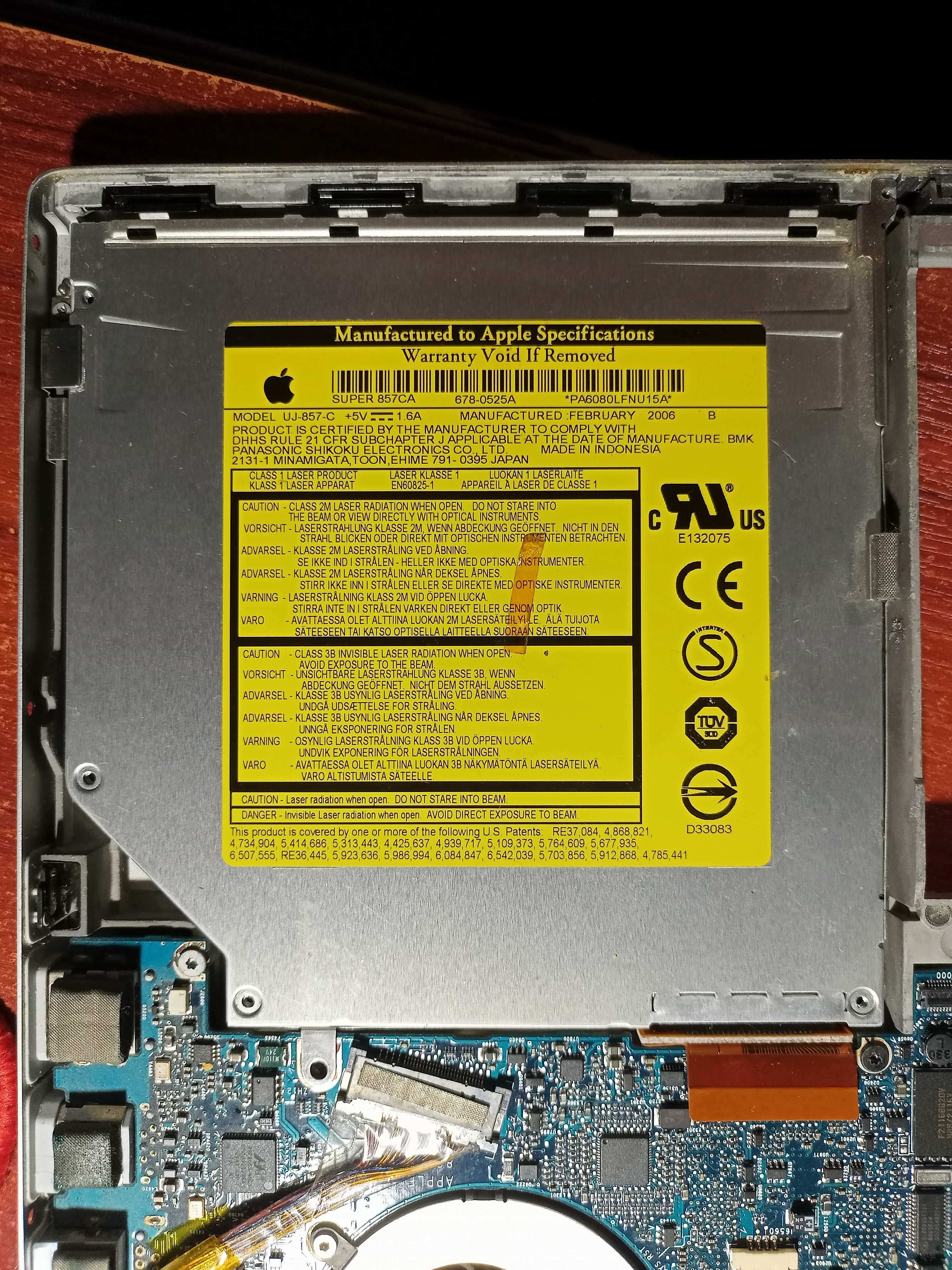 Оптичний привід для MacBook Pro 15