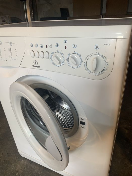 Стиралка індезит ,мабудь сама надійна