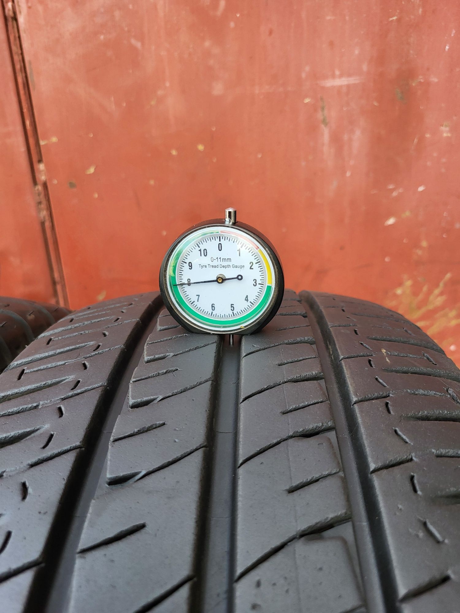 235/65/16C R16C Michelin AGILIS 4шт ціна за 1шт шини
