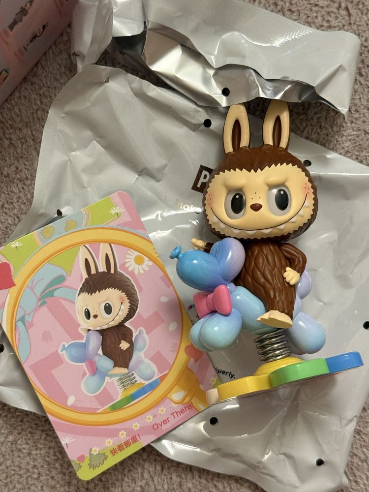 Pop Mart Finding Mokoko