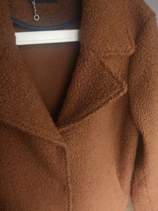 Płaszcz karmelowy 42 jak nowy