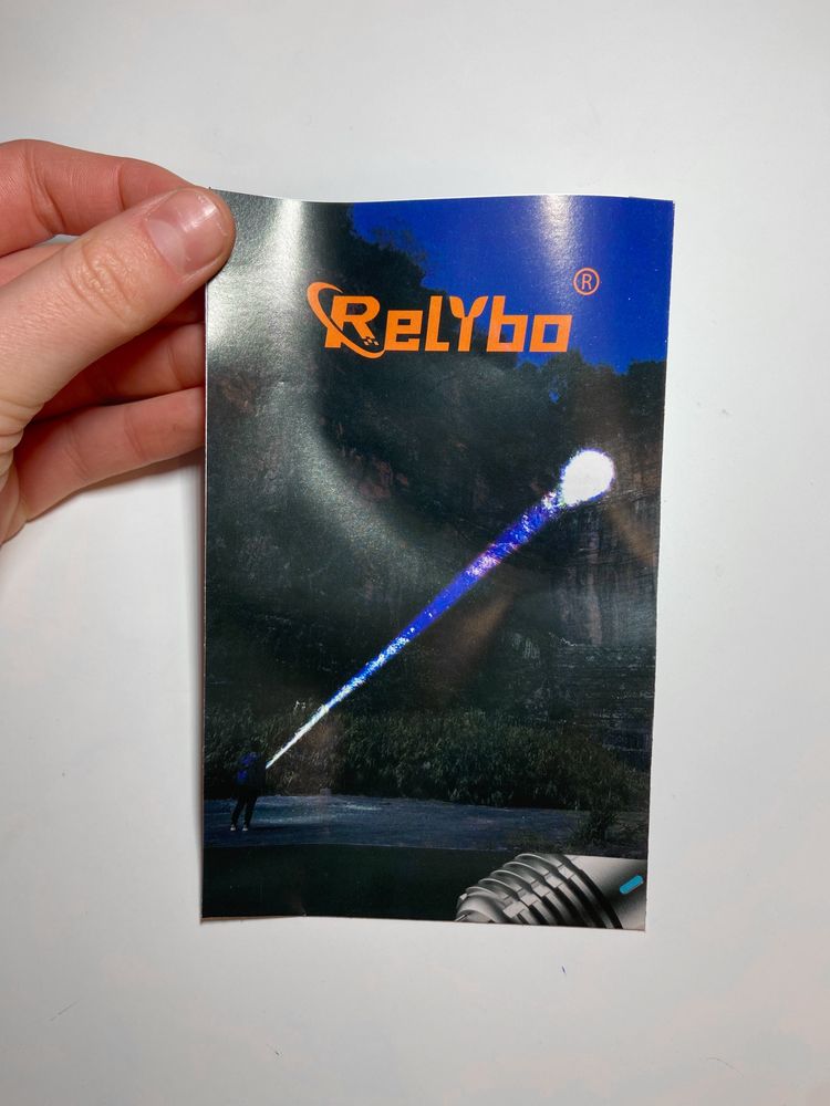 Nowa latarka z pokrowcem relybo