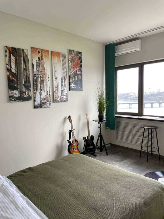 Здається 2-к квартира,Дніпровська набережна 13