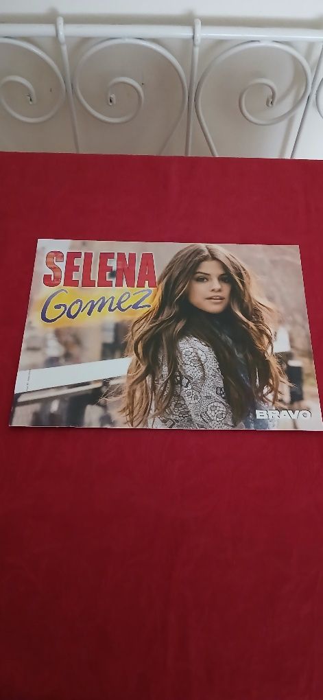 Poster Selena Gomez/Anselmo Ralph, novo