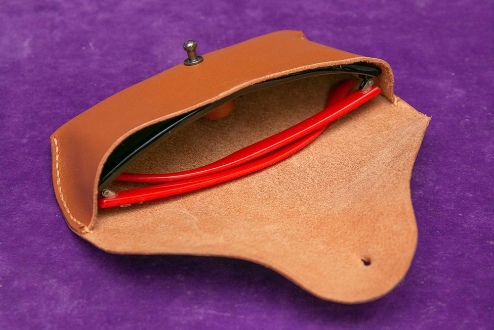 Чехол футляр для очков, кожа, ручная работа