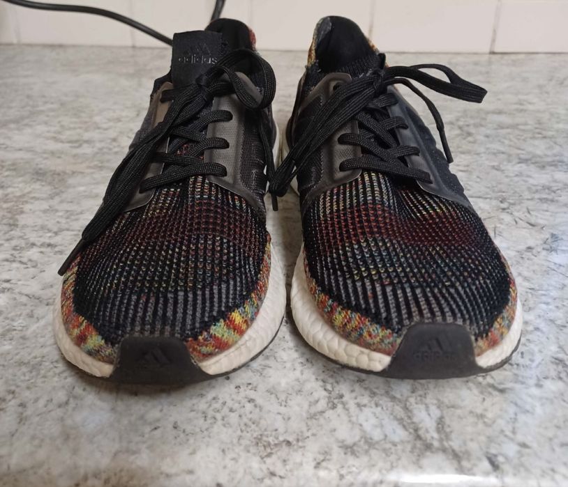 Adidas ultra boost 19 dark pixel  w rozmiarze 38.