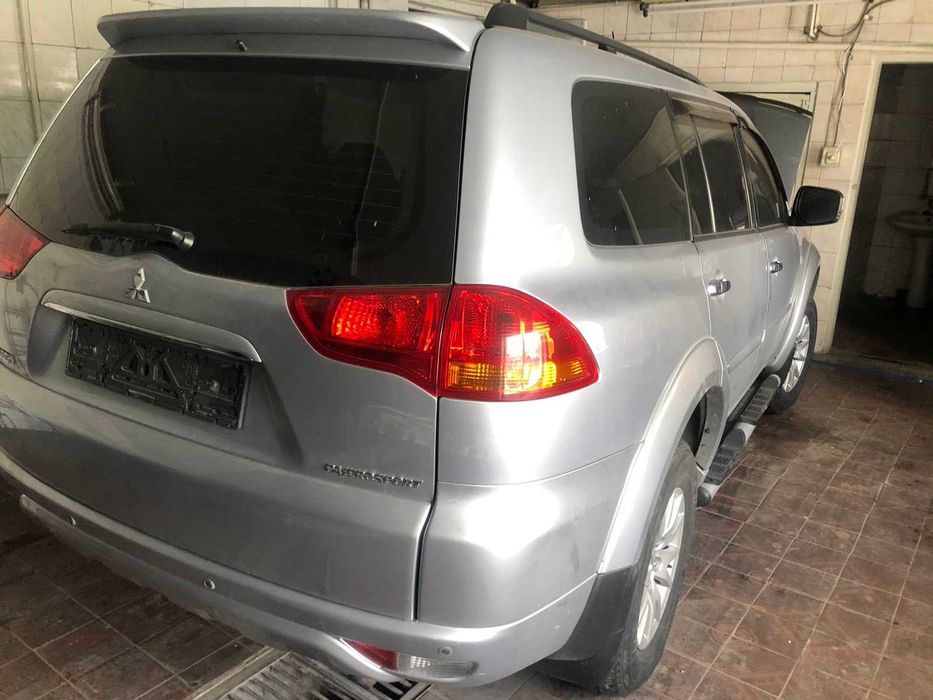 Mitsubishi Pajero Sport 2013