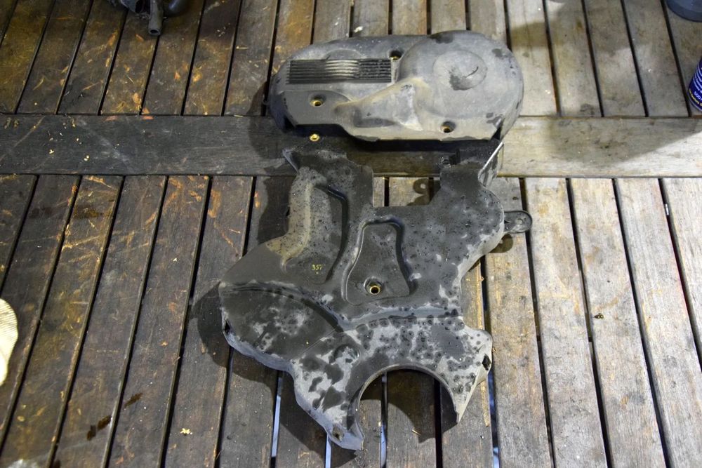 Opel Meriva A 1.6 Z16XE Osłona rozrządu obudowa góra + dół