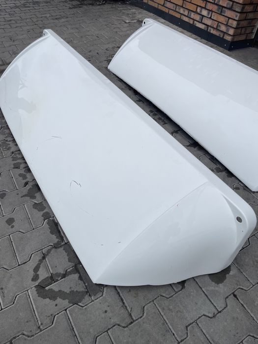 Вітровик, спойлер на спальник Renault Master Twincab