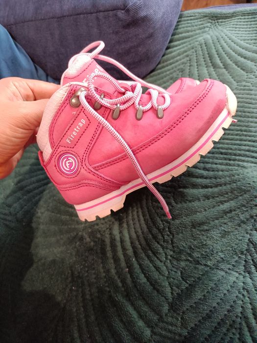 Sprzedam buciki dla dziecka