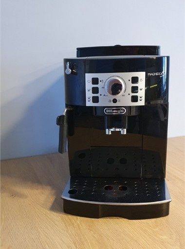 Ekspres Delonghi Magnifica S