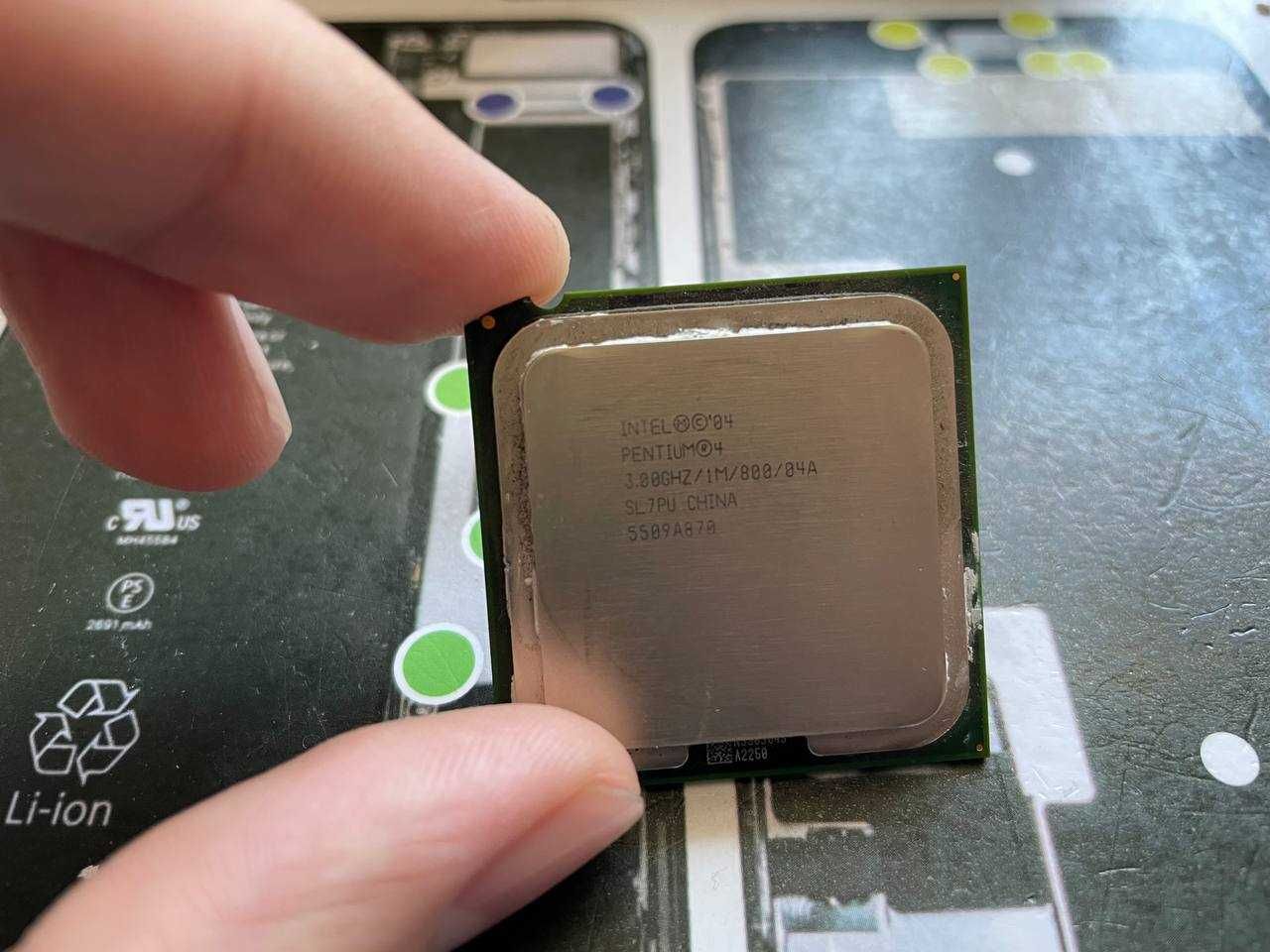 Intel Pentium 4 1M Cache, 3.00 GHz, 800 MHz FSB
PLGA775