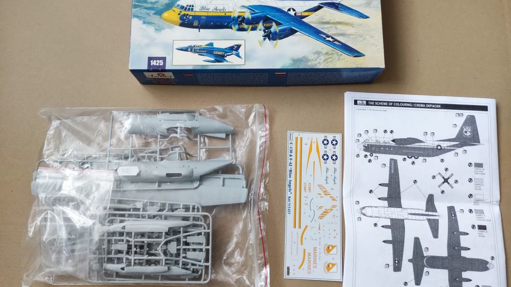 Сборная модель самолета 1:144 2в1 C-130F & F-4J Amodel