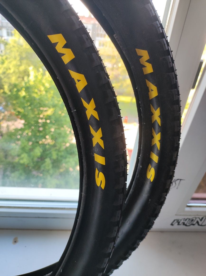 Покришка Maxxis Holy Roller 24×2.40, 60A, SPC