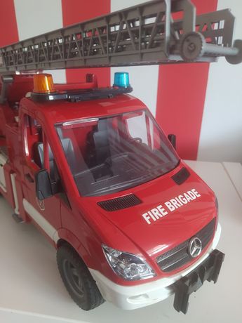 Straż Pożarna Mercedes marki Bruder