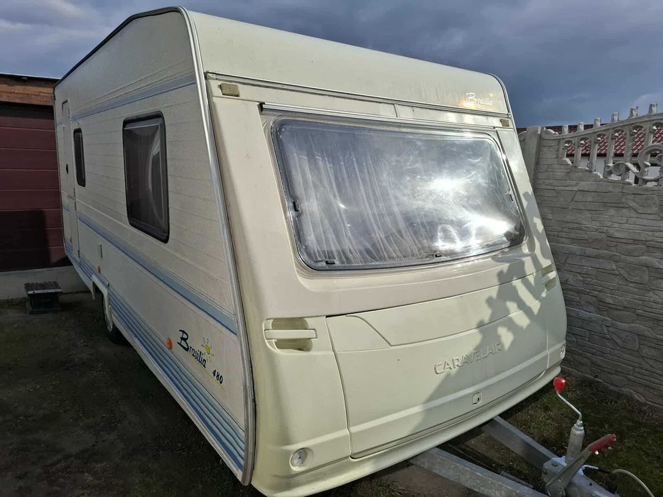 Bardzo ładna przyczepa kempingowa Caravelair Brasilia 480