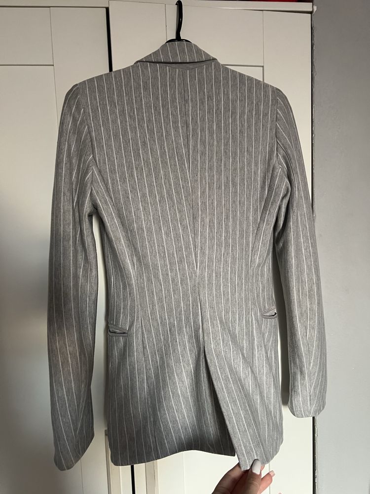 Marynarka Stradivarius dzianinowa XS w paski