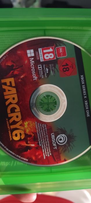 Xbox one x 1tb 4k pad po spa gra