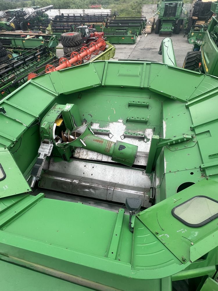 John Deere 9760 Комбайн