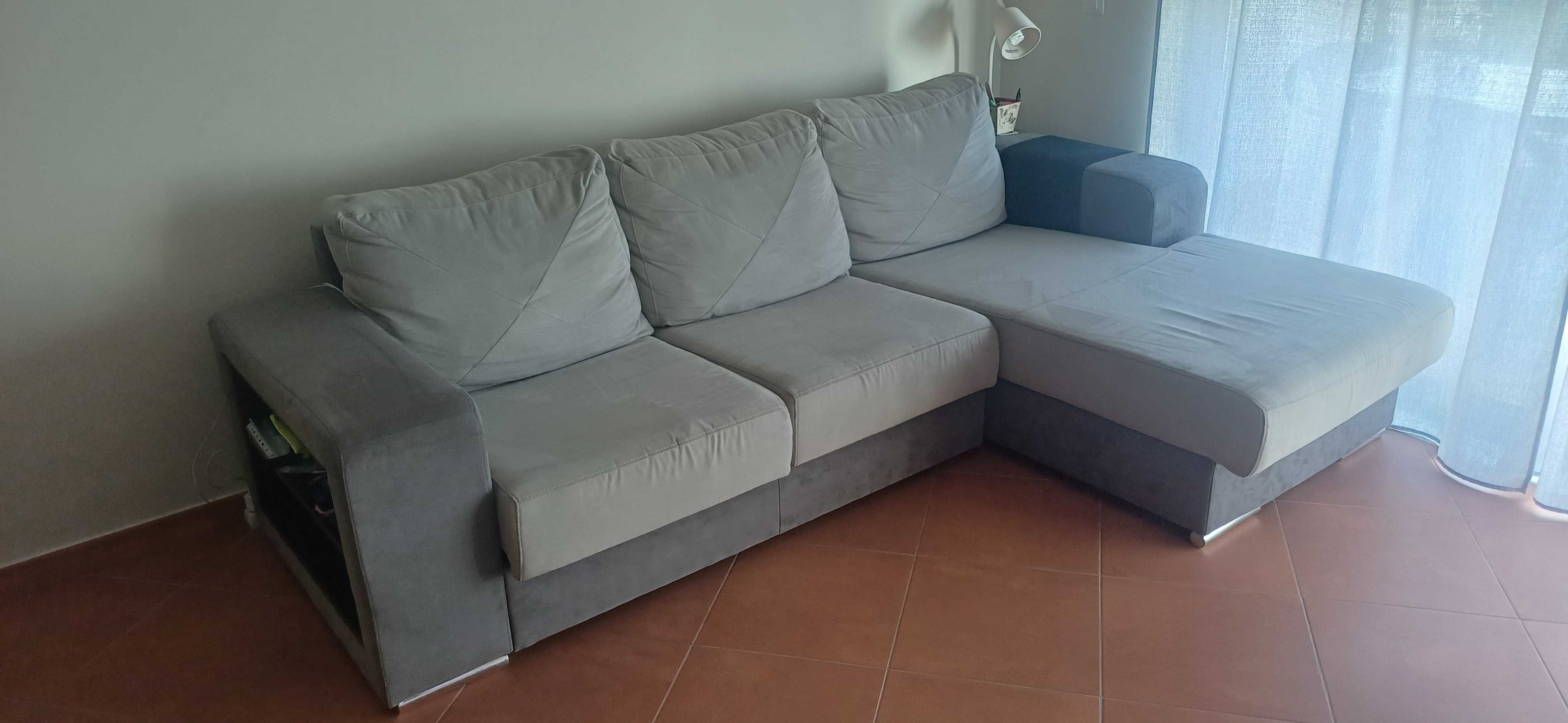 Sofá chaise long