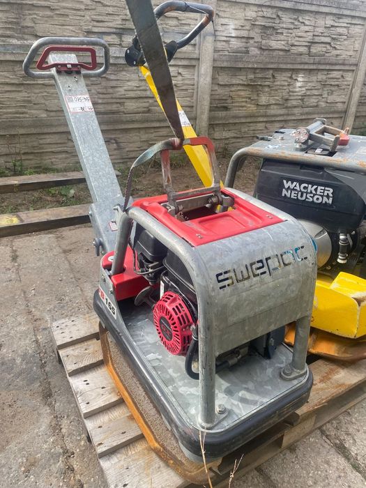 zageszczarka gruntu swepac 165 kg wacker