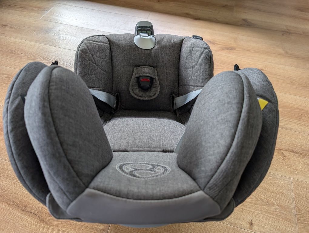 Cybex Sirona Z2 i-Size Plus Soho Grey z bazą
