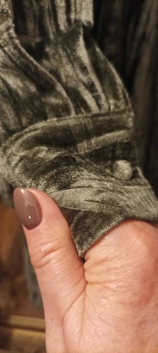 Komplet damski bluza koszulowai szerokie spodnie , welurowy, khaki.