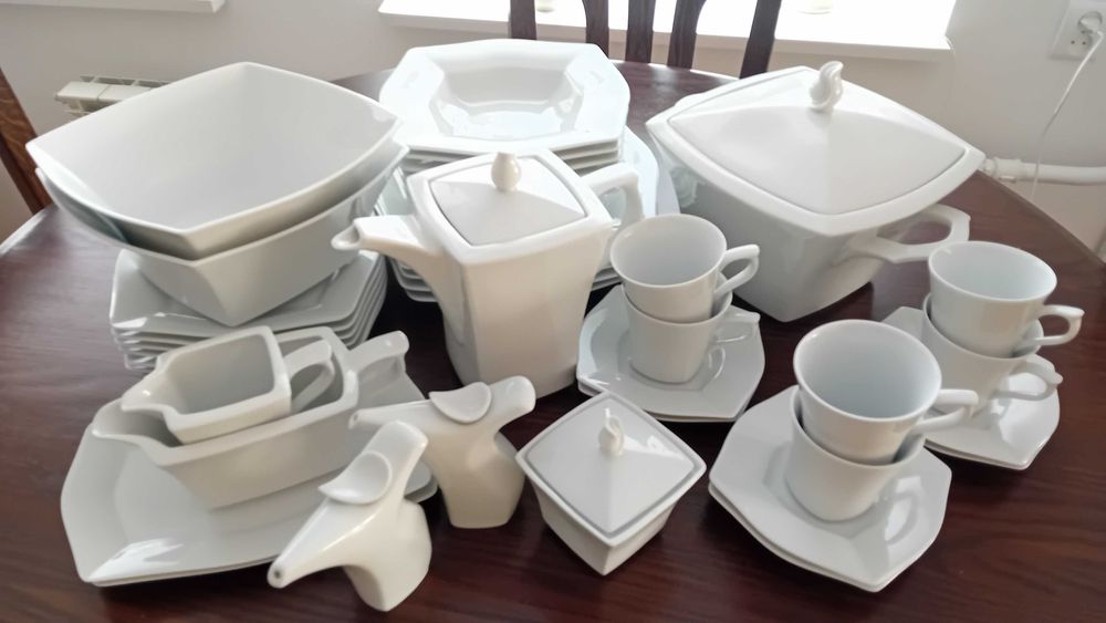 Serwis obiadowo-kawowy Lwóŵ