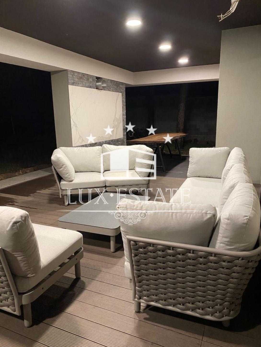 Сдается современный дом 400м² рядом сосновый лес  (25 соток)  СТОЯНКА