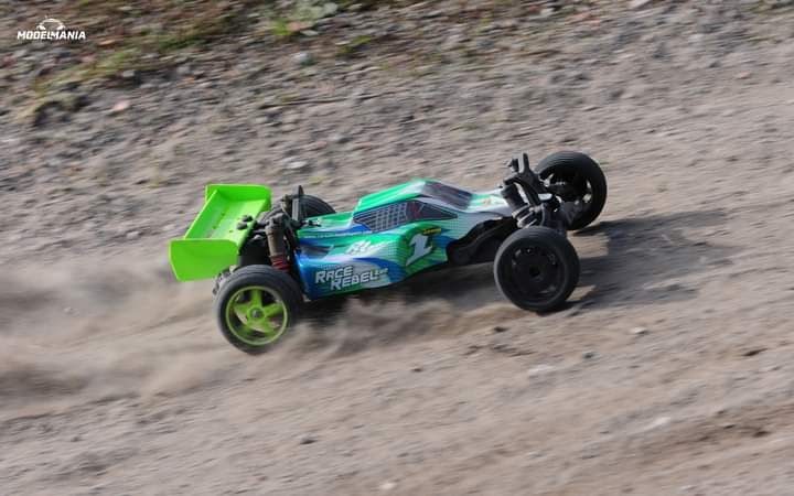 Rc model Carson rr2wd 3s