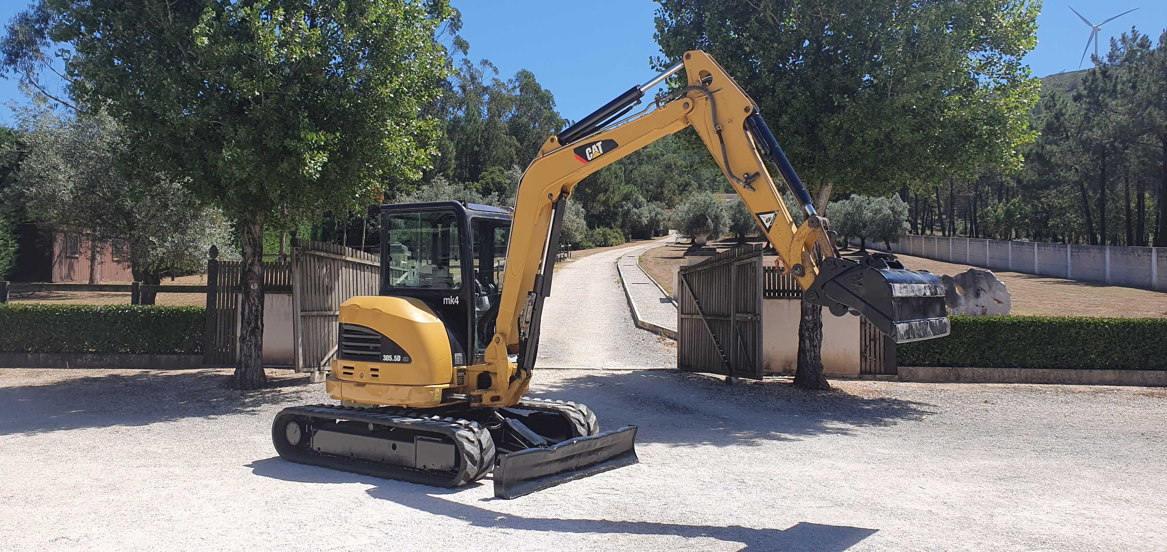 Mini giratoria Caterpillar 305 5 D CR