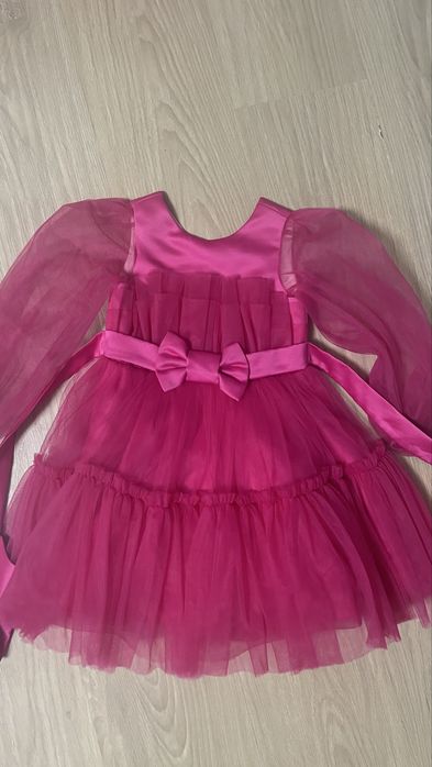 Святкова сукня для дівчинки