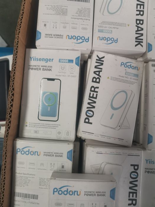 Повербанки безпроводні Нові 400 шт. Тільки Опт від 10 шт