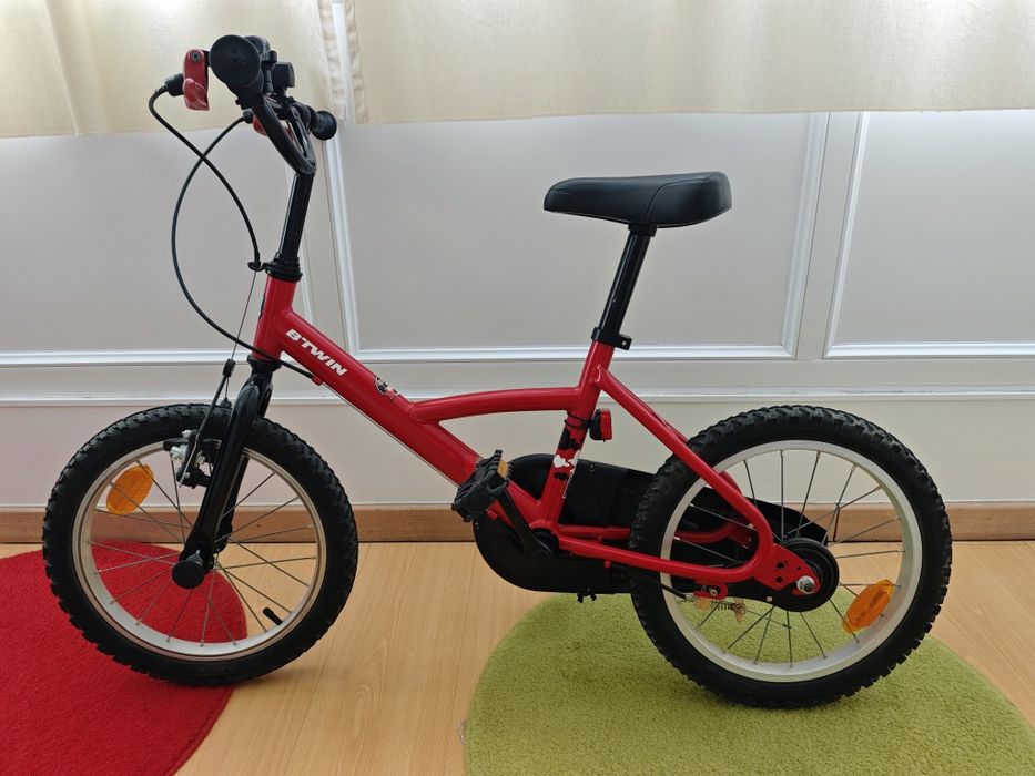 Vendo bicicleta Btwin para criança