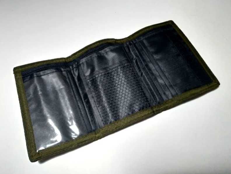 Carteira Vintage Anos 90 com fecho de velcro