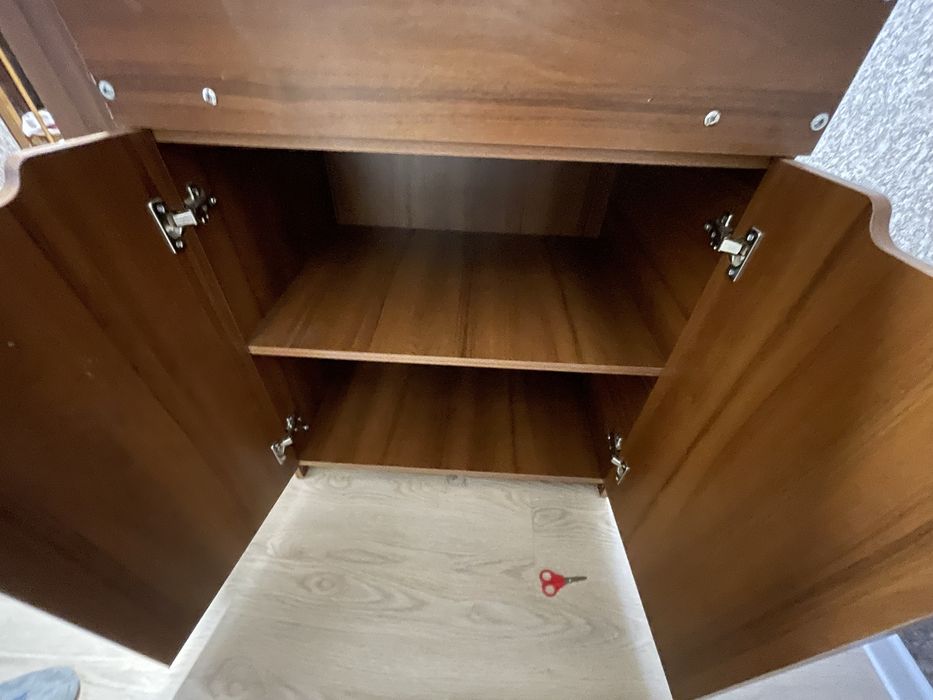 Дитяче ліжко з висувними ящиками