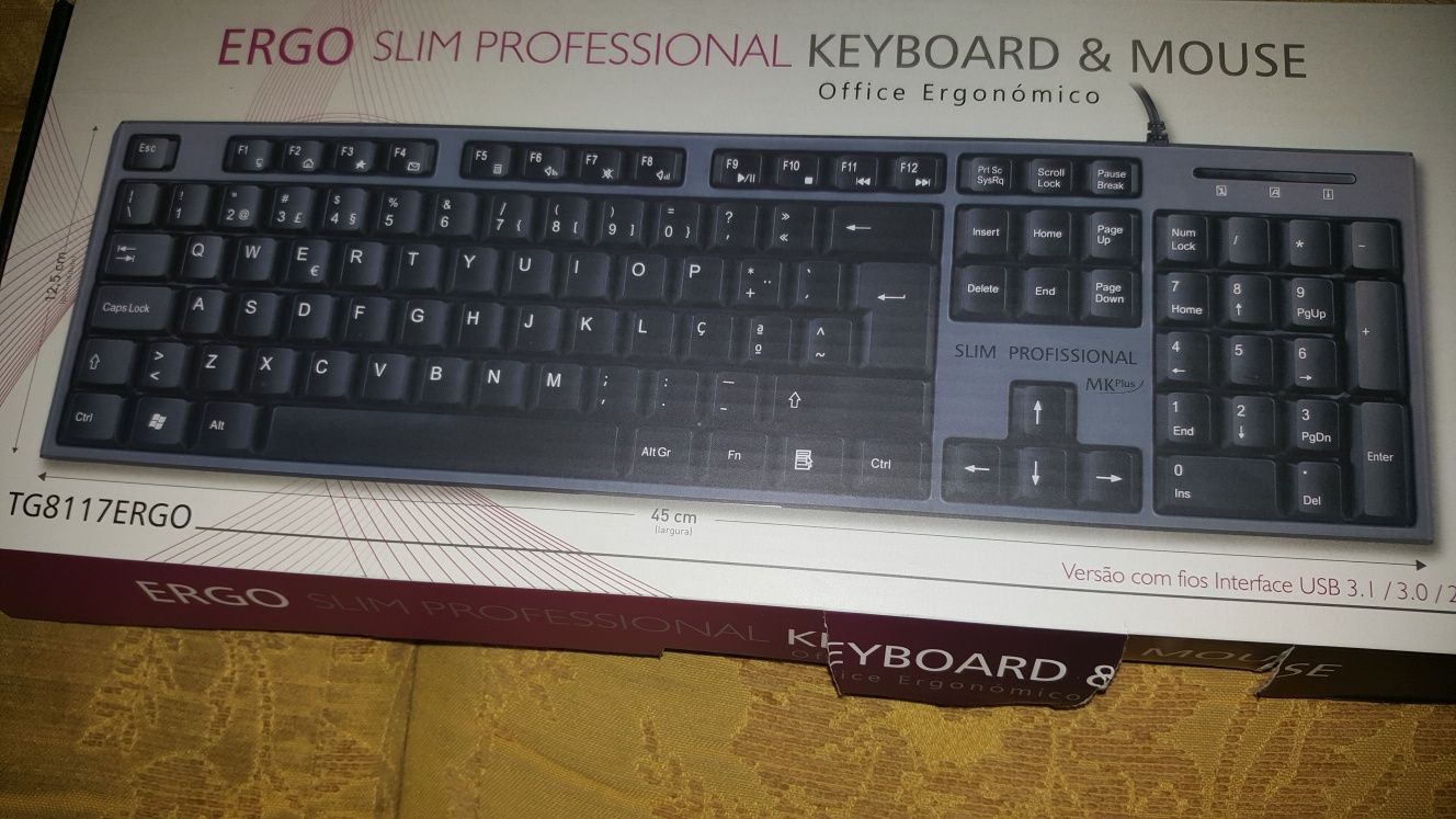 Ergo Salim  professional  keyboard é mouse