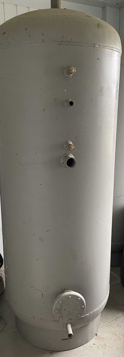 Бойлер непрямого нагріву BT-00-800 без змійовика, з нагрівачем