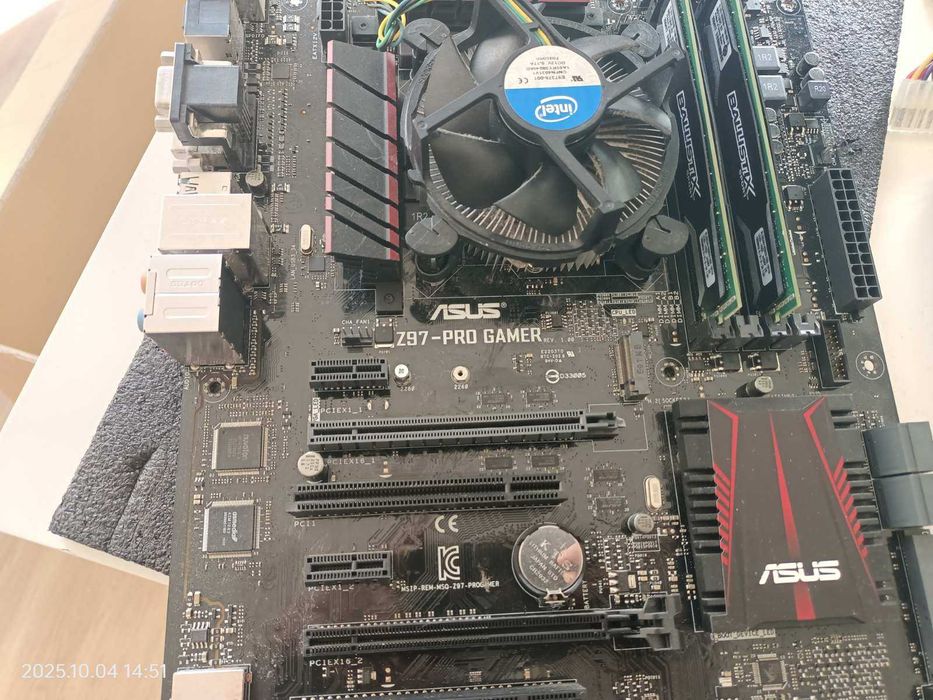 Asus Z97-Pro Gamer s1150 + Core i5 4460 BOX + 16Gb DDR3 + M2 Support
