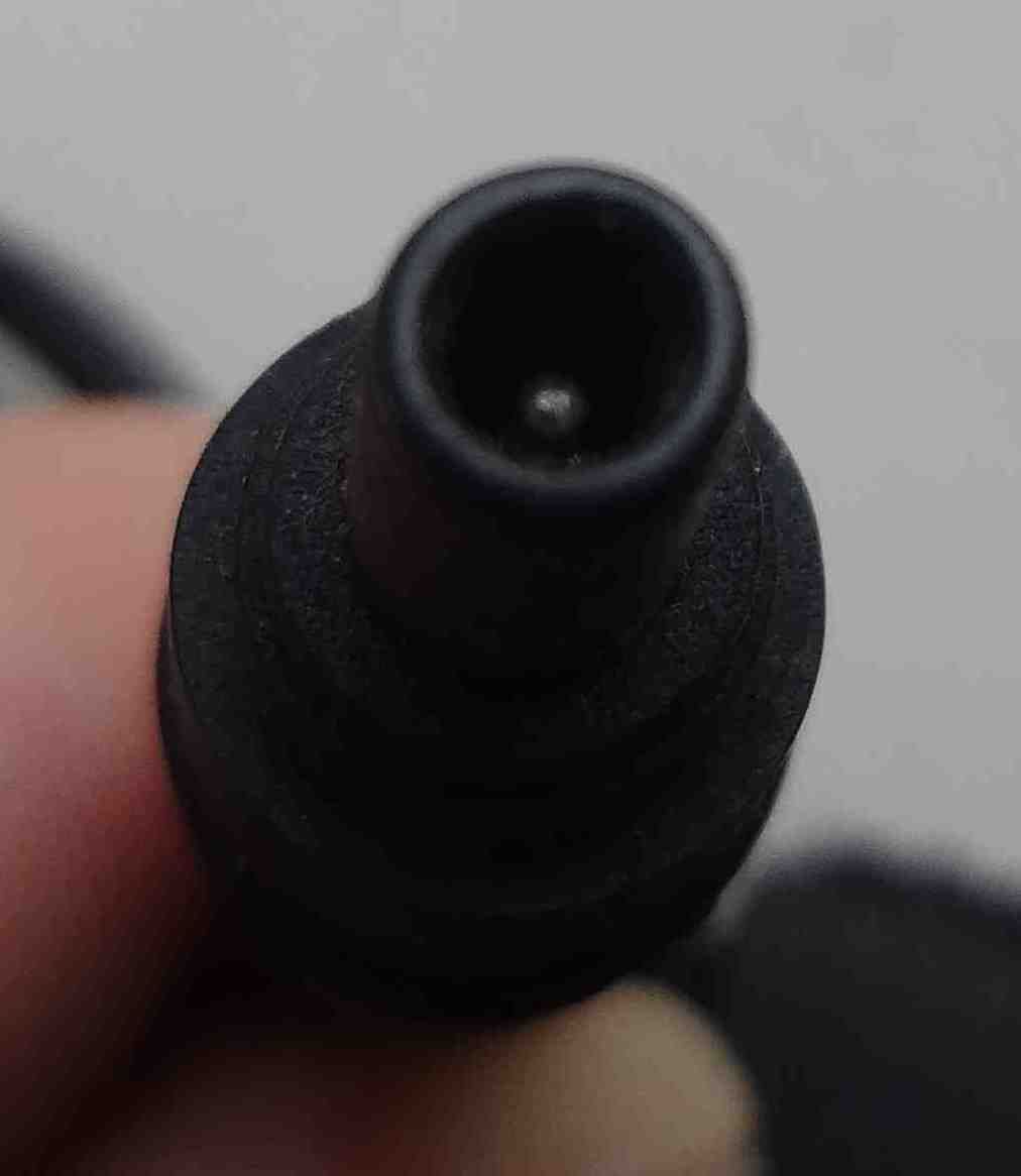 Блок питания 19V 3.16A AD-6019R, адаптер