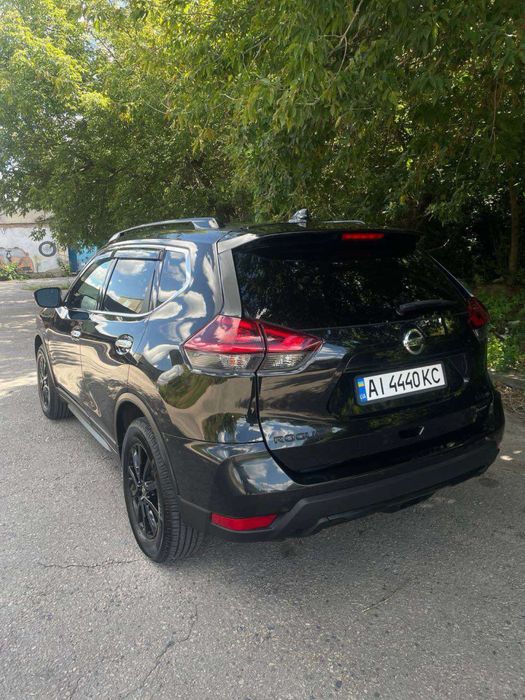 Продам Nissan Rogue 2017