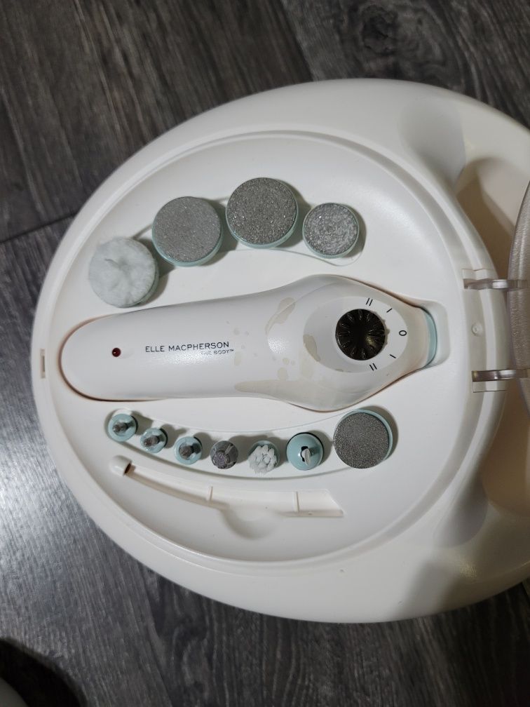 Zestaw Manicure & Pedicure System