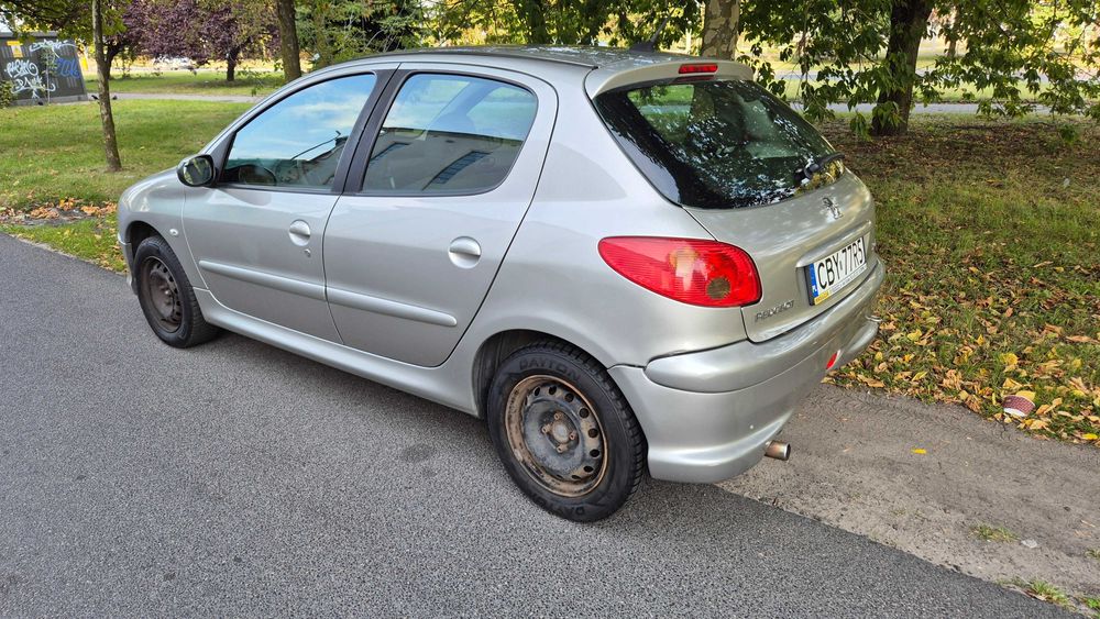 Peugeot 206 1.4 Benzyna | 2006 | Niski przebieg | Sprawny
