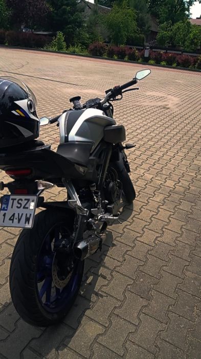 Motocykl Yamaha mt125