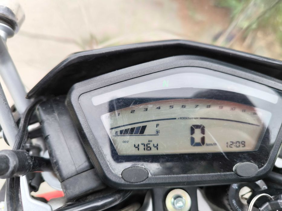 motur SWM 650 SuperDual  2023